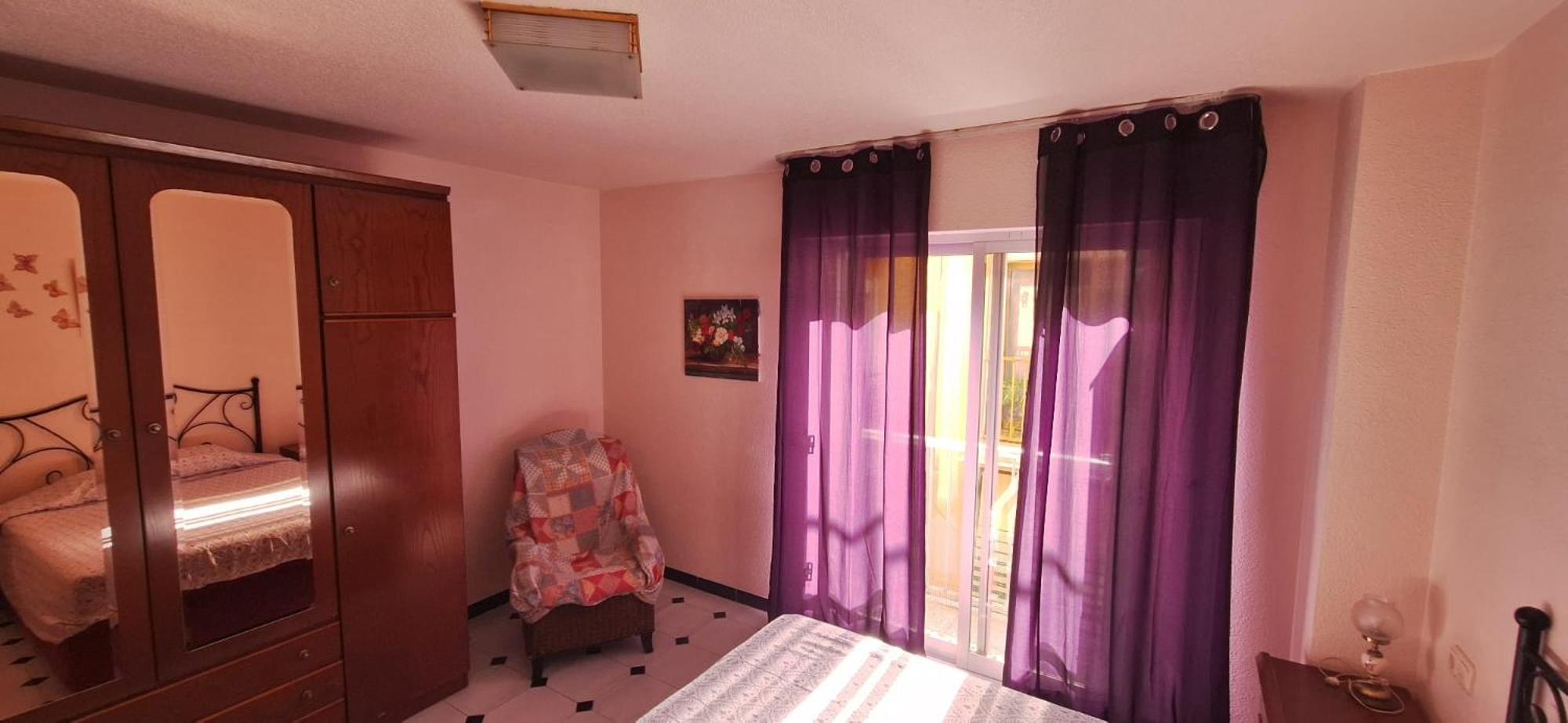 Apartamentos Casa May 1- Centro Benidorm-Solo Mayores De 30 Anos Y Familias Exteriör bild