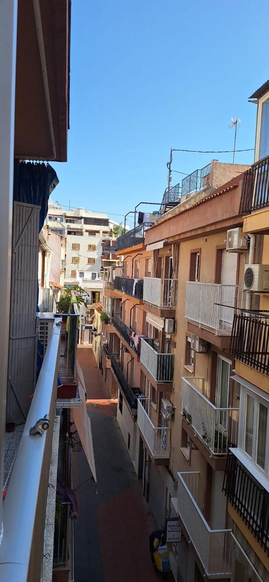 Apartamentos Casa May 1- Centro Benidorm-Solo Mayores De 30 Anos Y Familias Exteriör bild