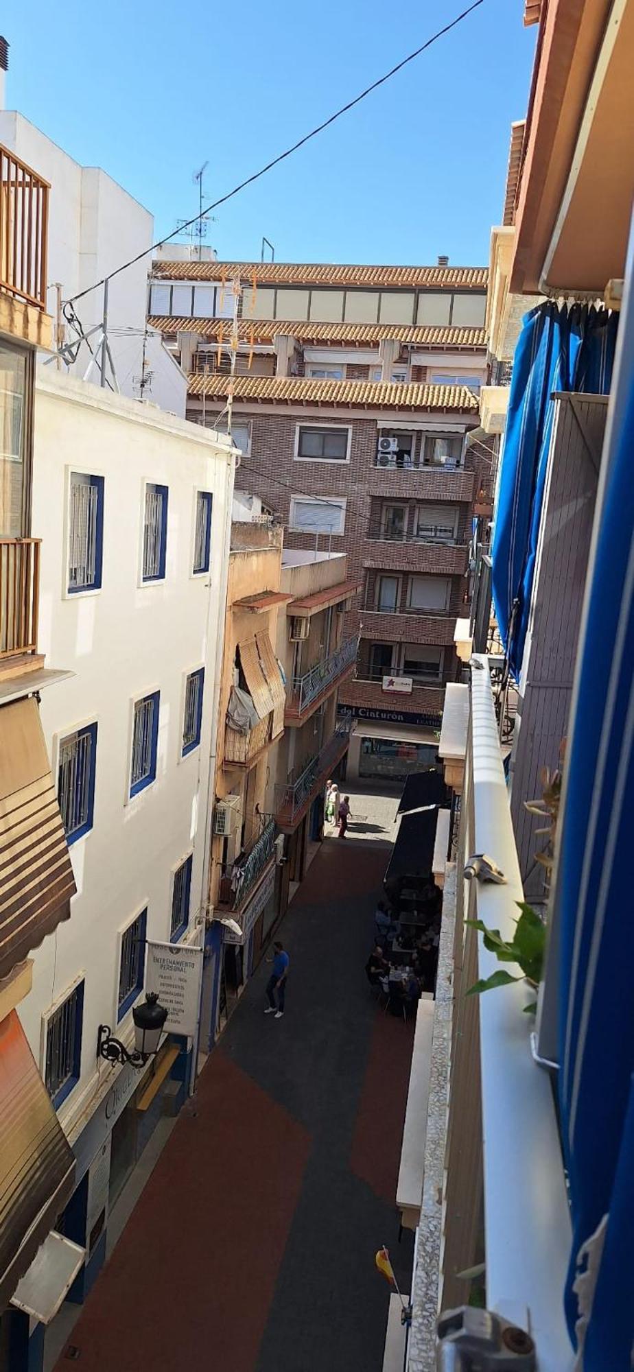 Apartamentos Casa May 1- Centro Benidorm-Solo Mayores De 30 Anos Y Familias Exteriör bild