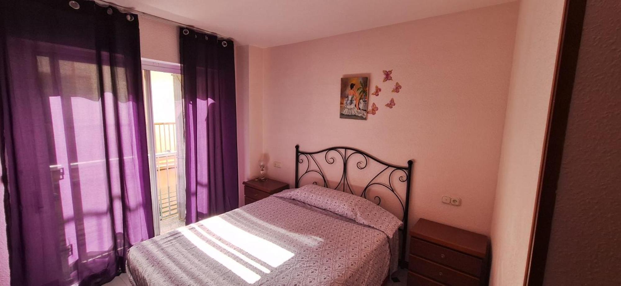 Apartamentos Casa May 1- Centro Benidorm-Solo Mayores De 30 Anos Y Familias Exteriör bild